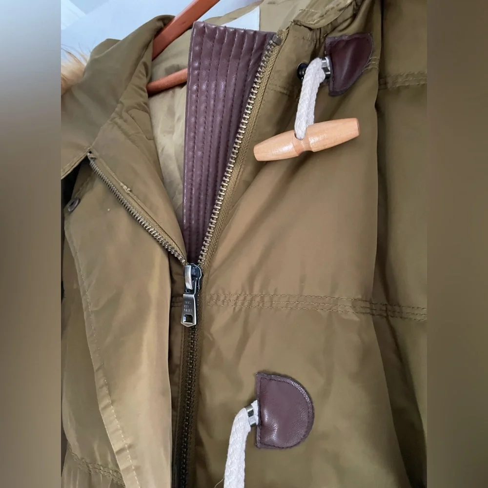 Avec Les Filles from Urban Outfitters Tundra Trek Down Puffer Jacket Women’s S - Picture 12 of 12